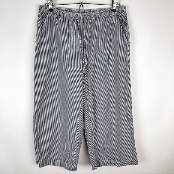 Karen Scott Pants - Karen Scott 100% Cotton Wide Leg Cropped Pants Vertical Striped Blue White
